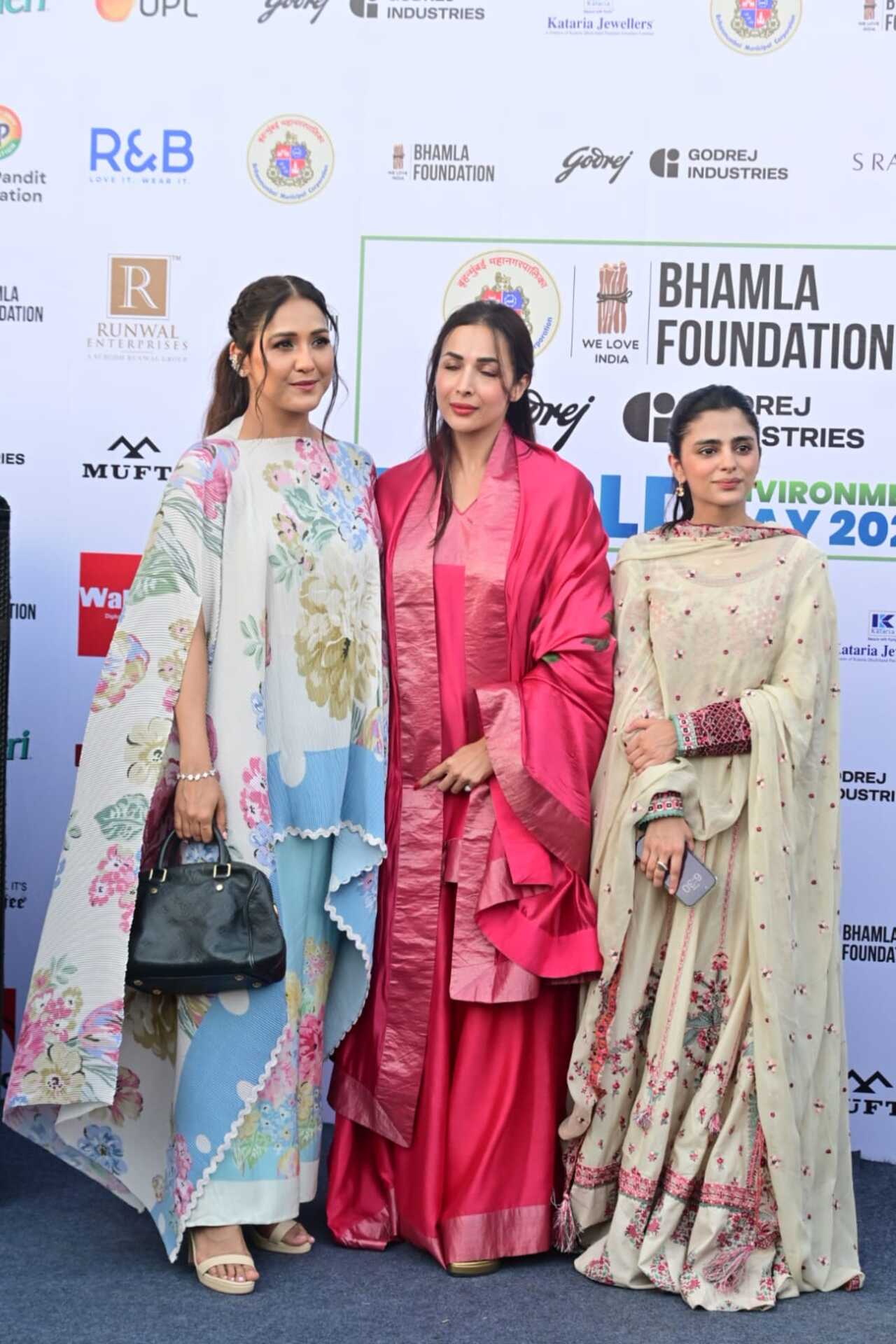 Malaika Arora was also seen posing with singer Neeti Mohan as the two attended an event.